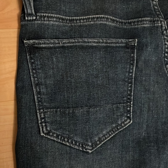 Banana Republic Travel Jeans - Picture 7 of 7